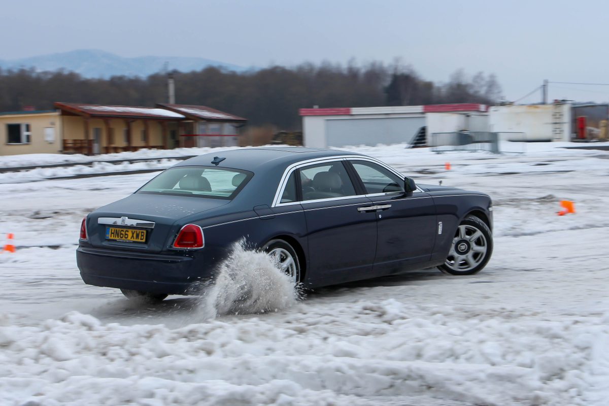 ROLLS-ROYCE