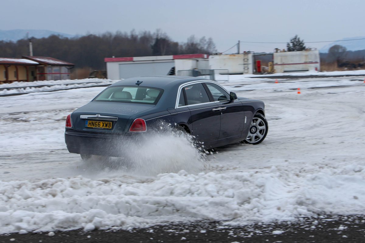 ROLLS-ROYCE