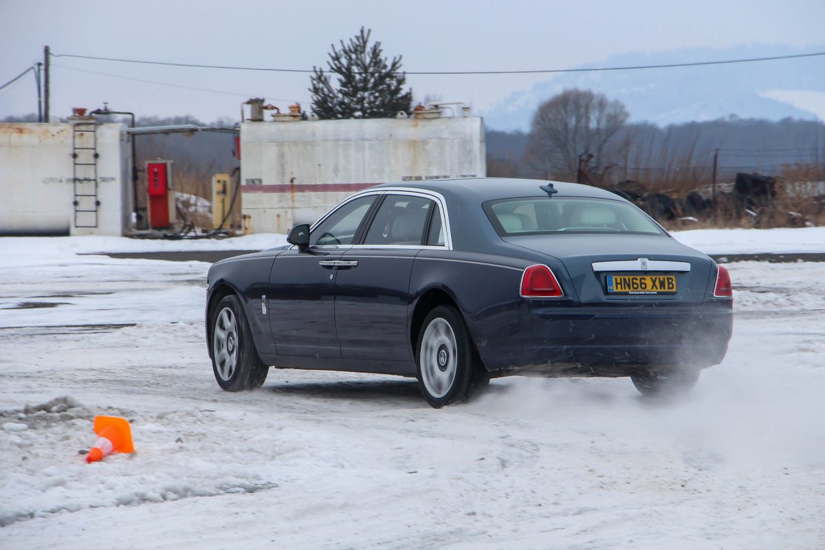 ROLLS-ROYCE