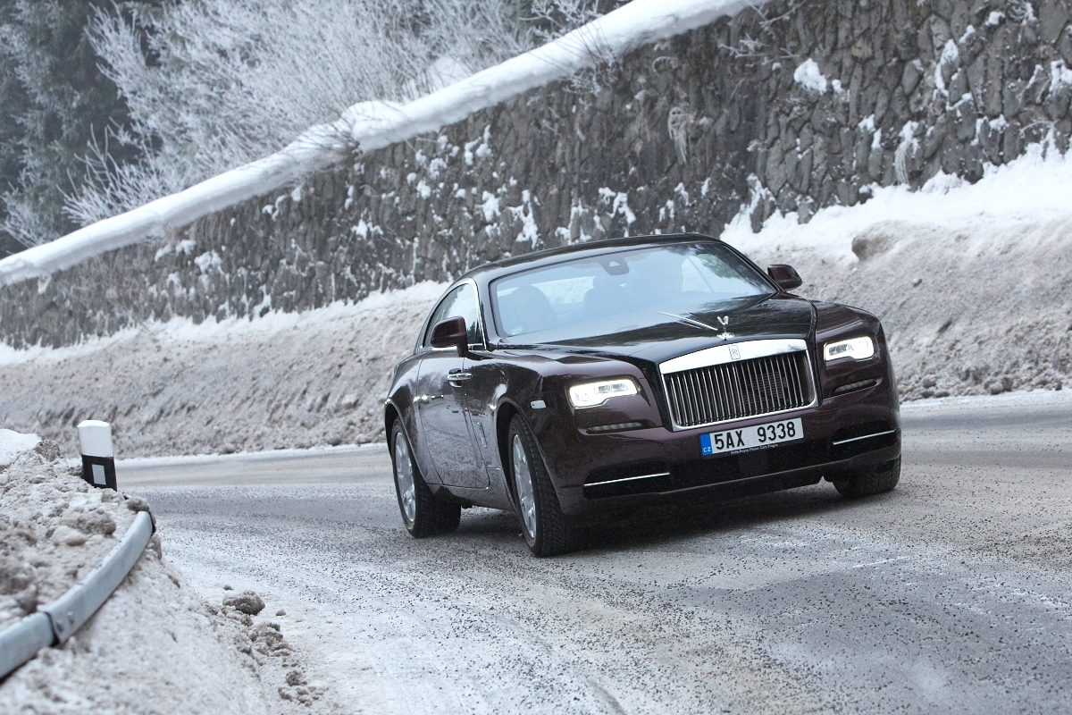 ROLLS-ROYCE