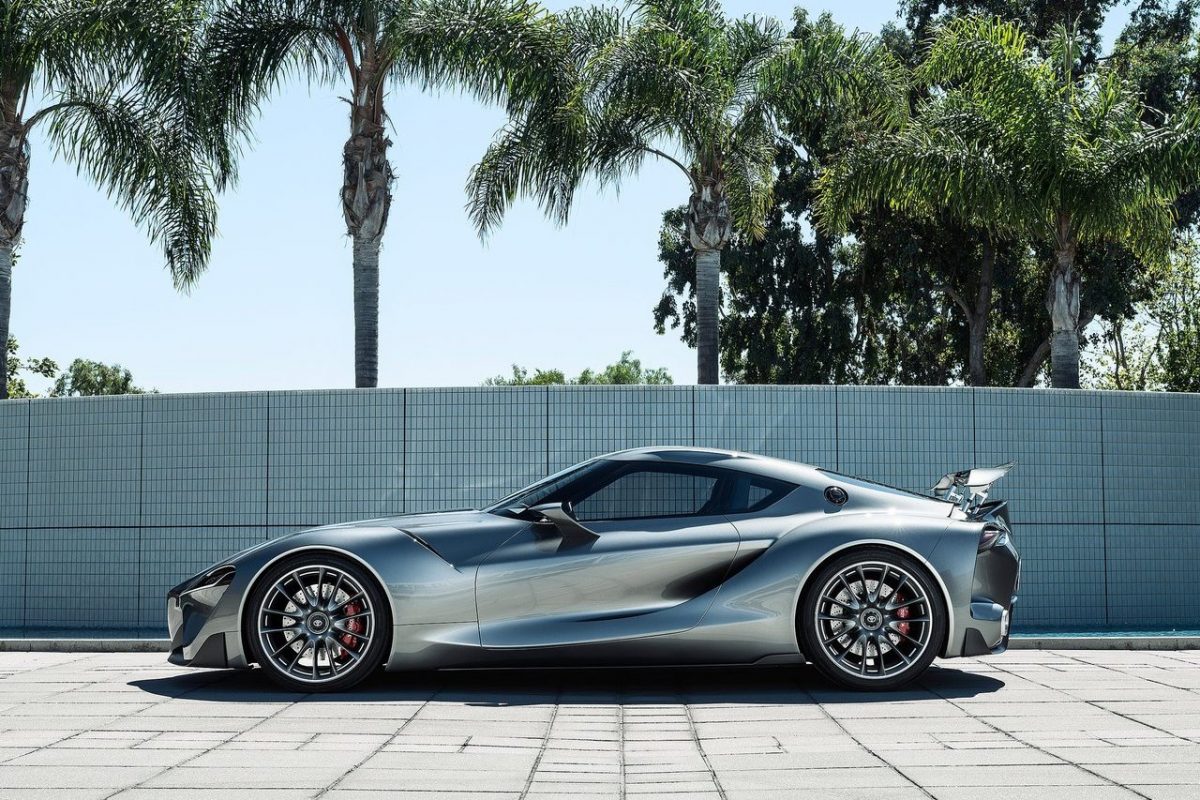 TOYOTA SUPRA