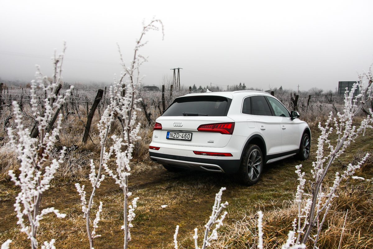 AUDI Q5