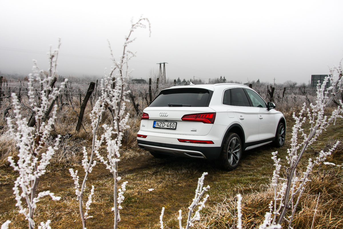 AUDI Q5