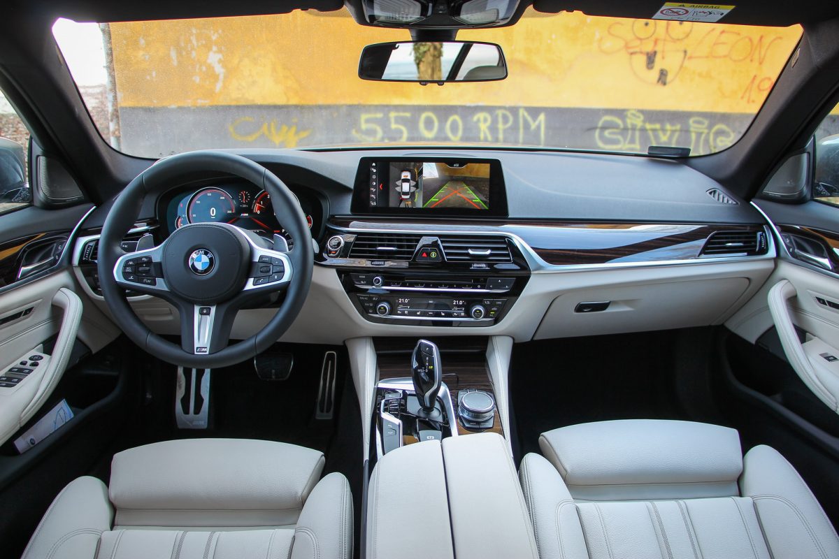 BMW 5-ÖS SOROZAT