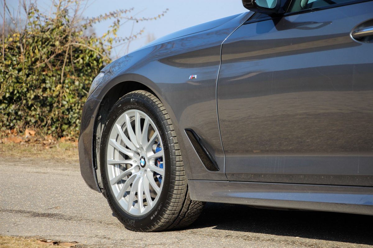 BMW 5-ÖS SOROZAT
