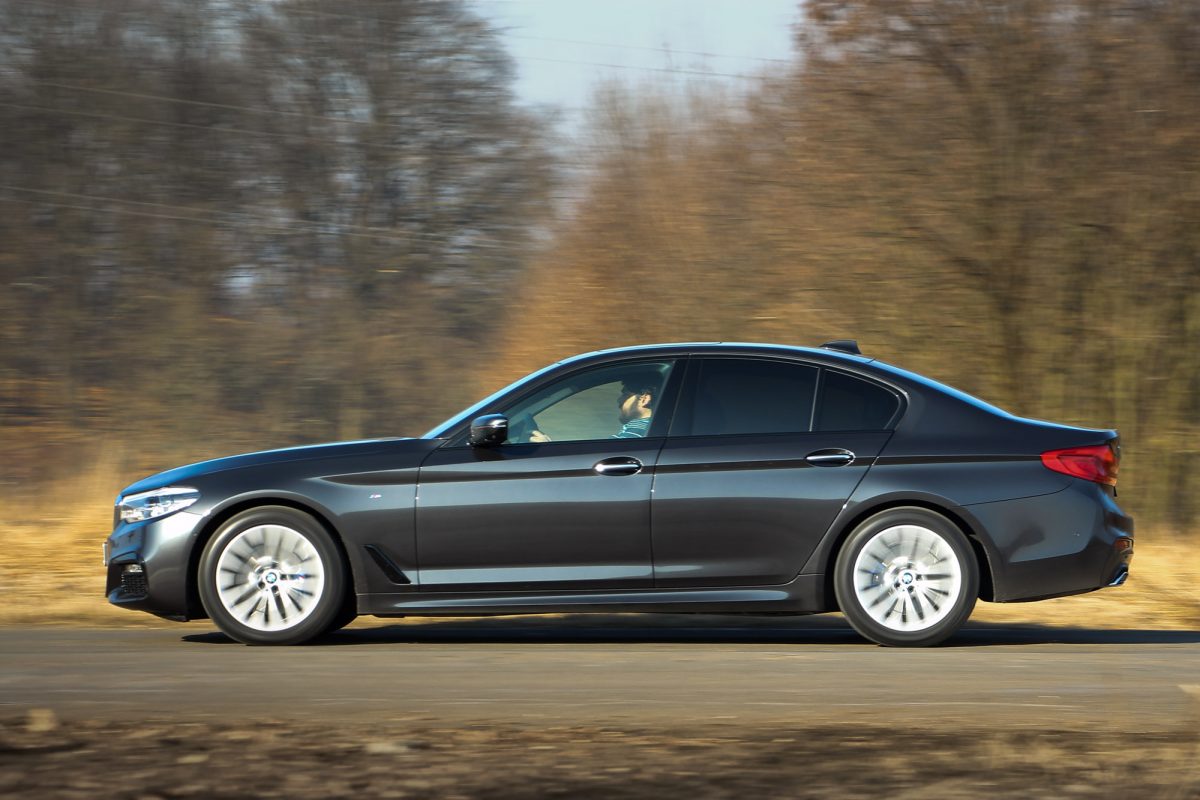 BMW 5-ÖS SOROZAT
