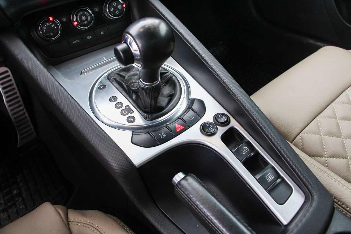 AUDI TT