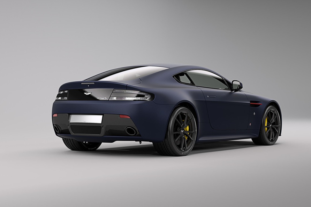 ASTON MARTIN VANTAGE