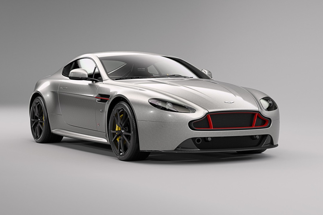 ASTON MARTIN VANTAGE