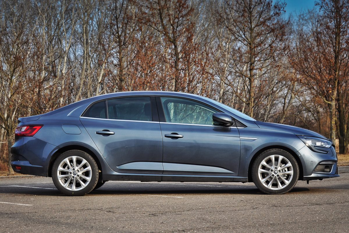 RENAULT MEGANE