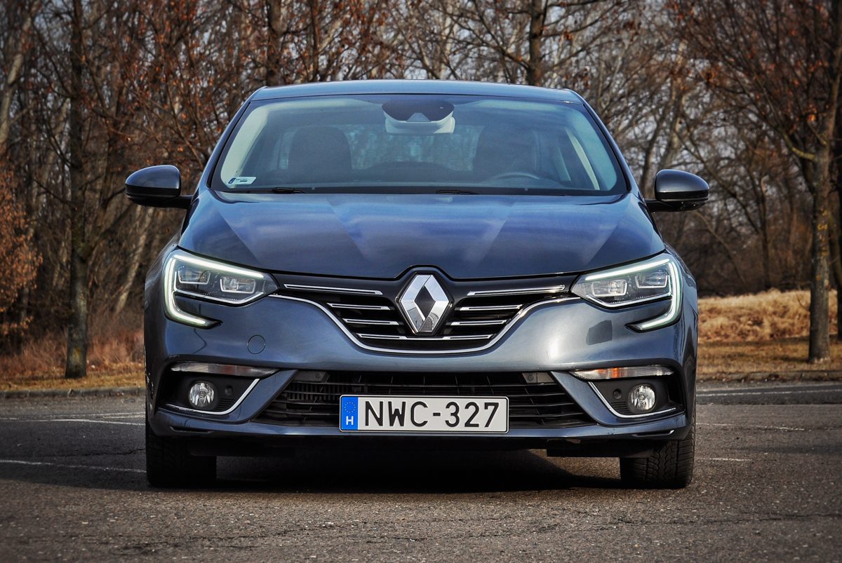 RENAULT MEGANE