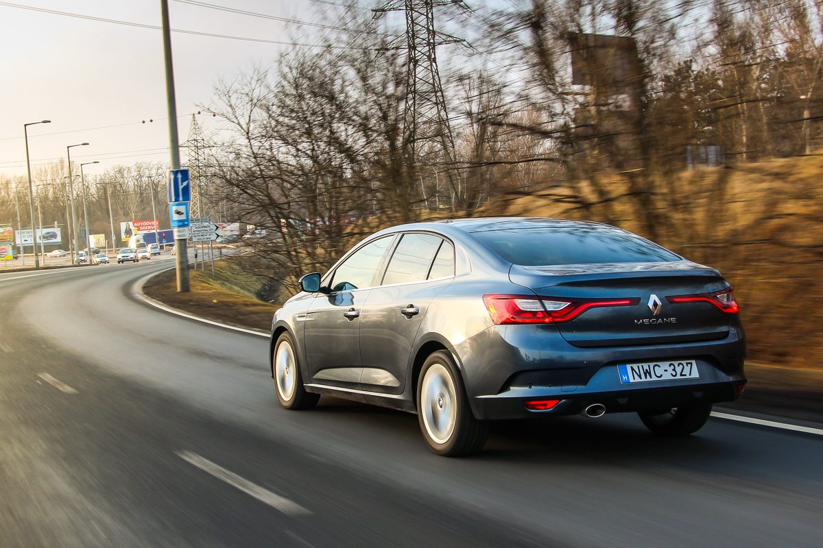 RENAULT MEGANE