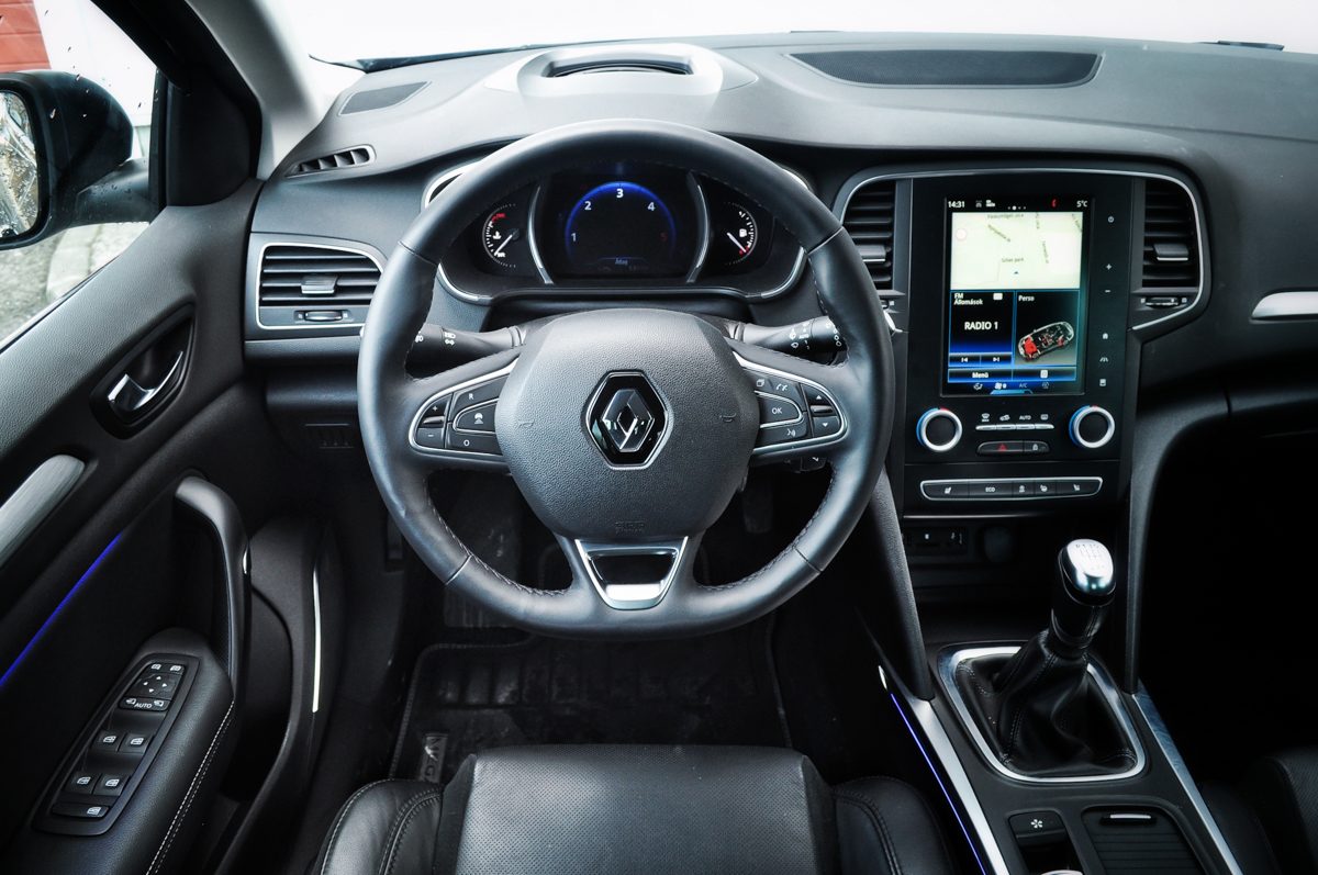 RENAULT MEGANE