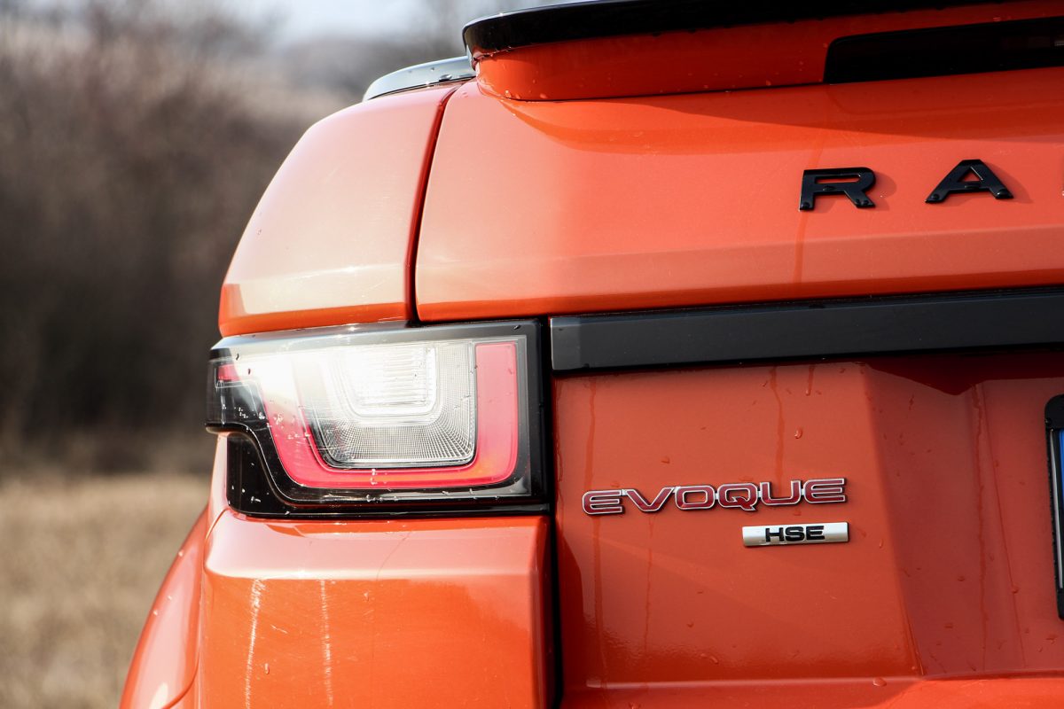 LAND ROVER RANGE ROVER EVOQUE