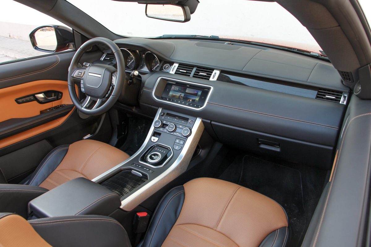 LAND ROVER RANGE ROVER EVOQUE
