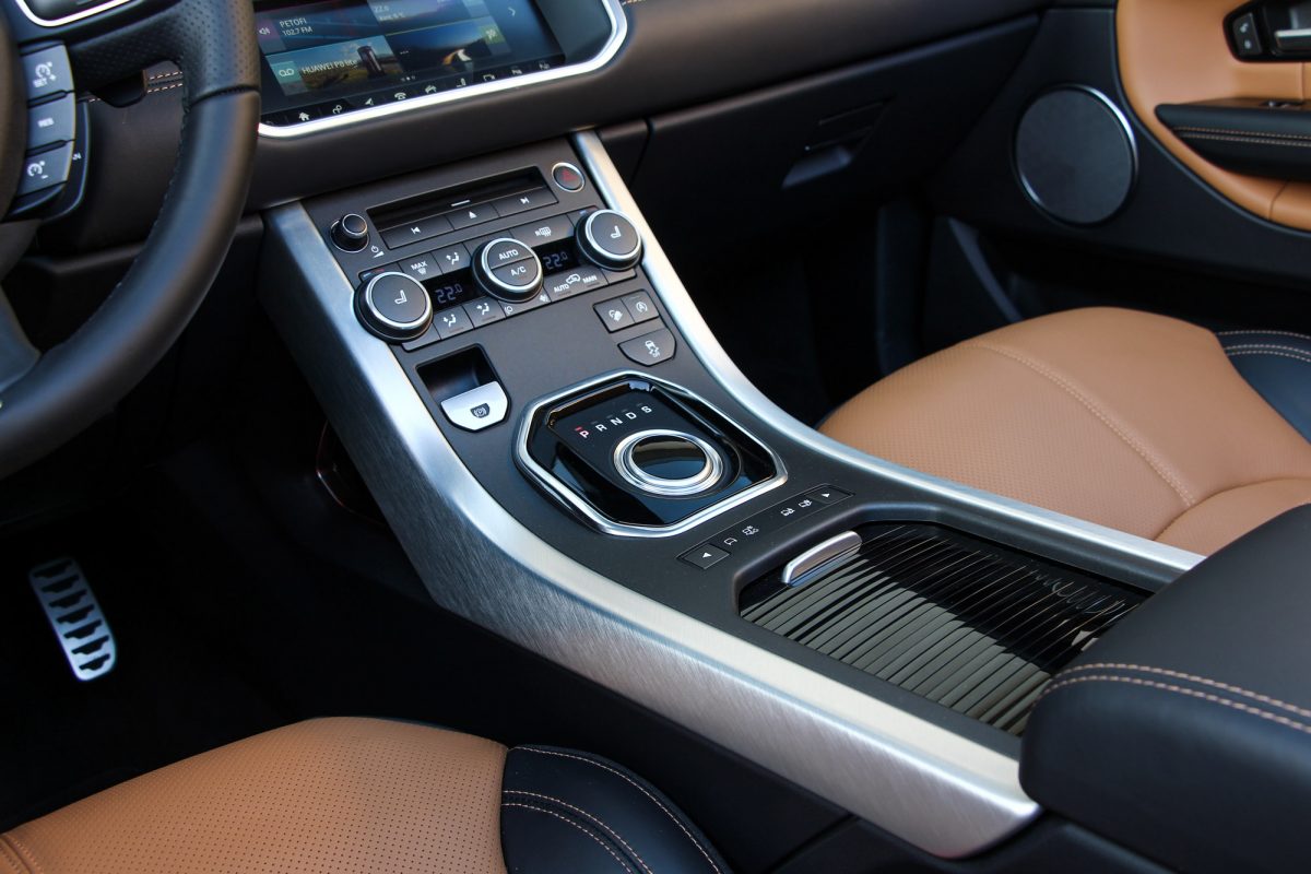 LAND ROVER RANGE ROVER EVOQUE