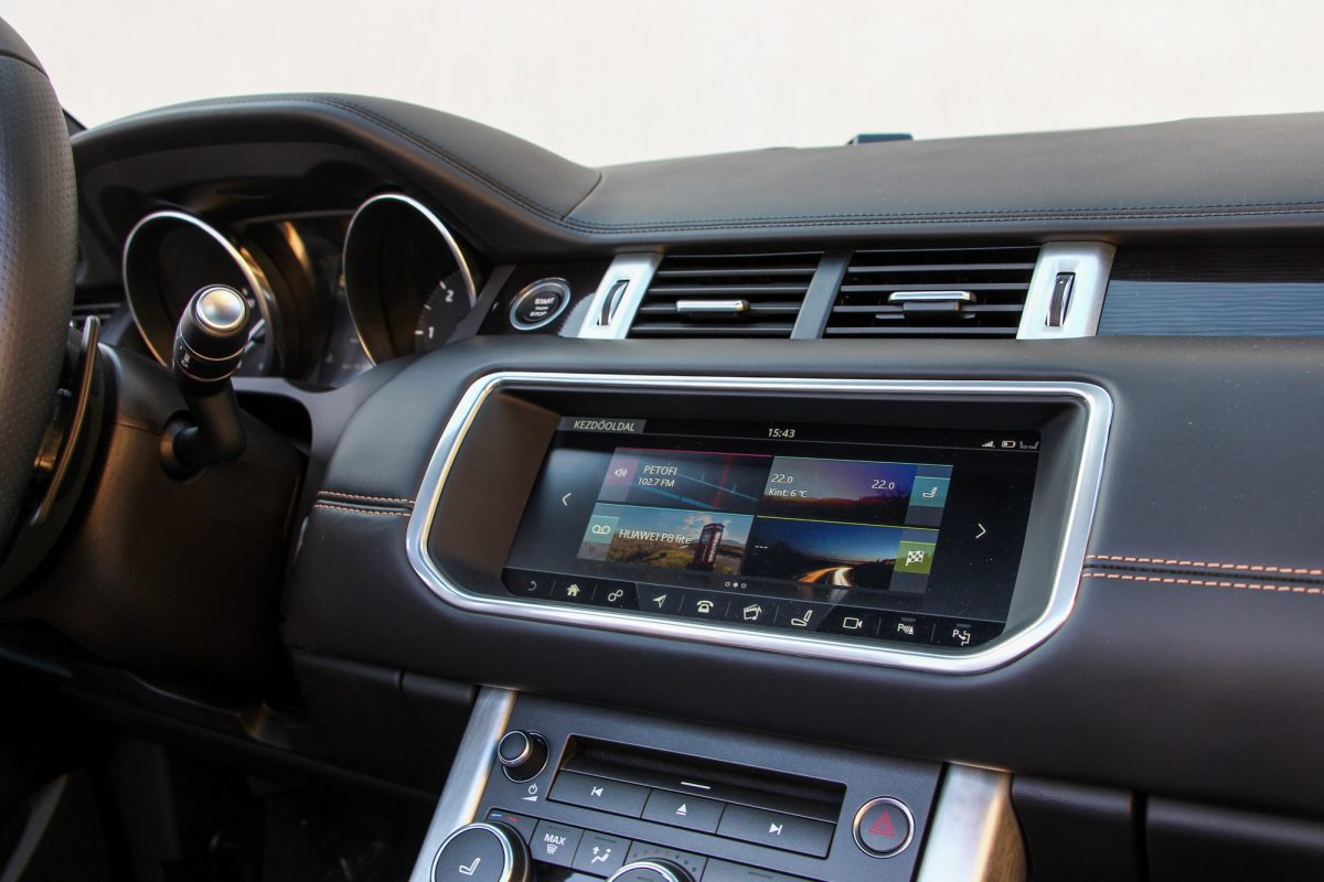 LAND ROVER RANGE ROVER EVOQUE