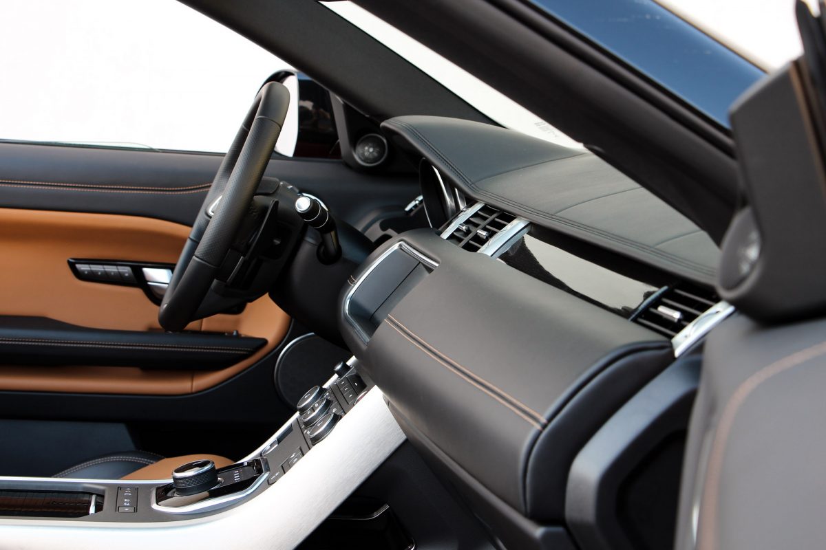 LAND ROVER RANGE ROVER EVOQUE