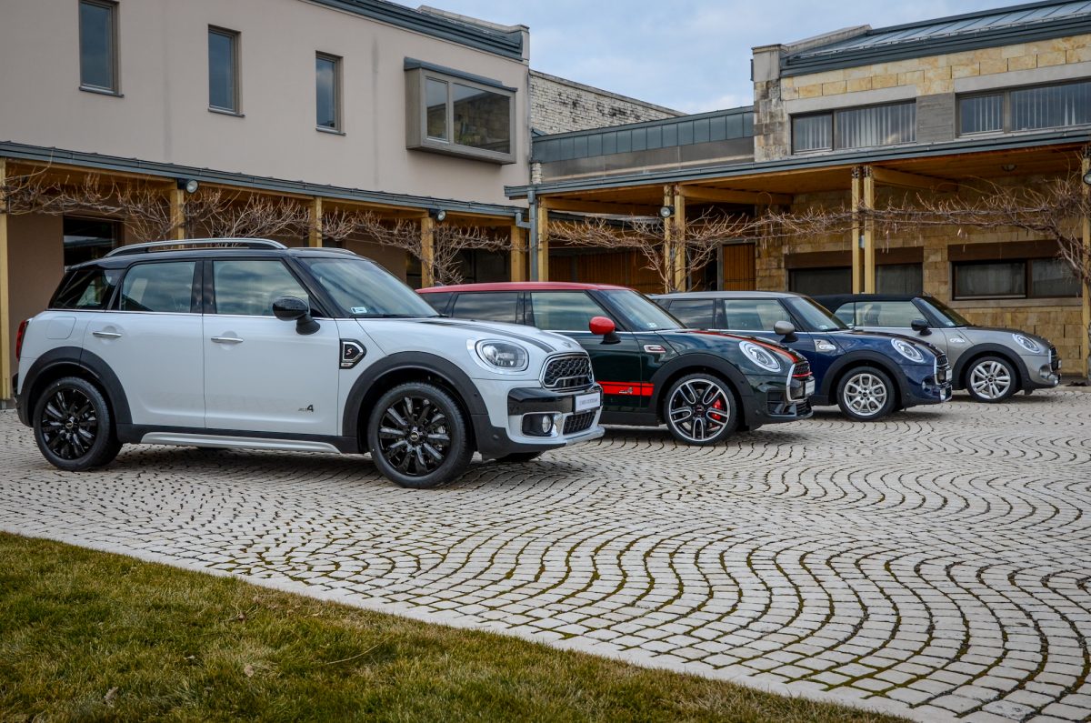 MINI COUNTRYMAN