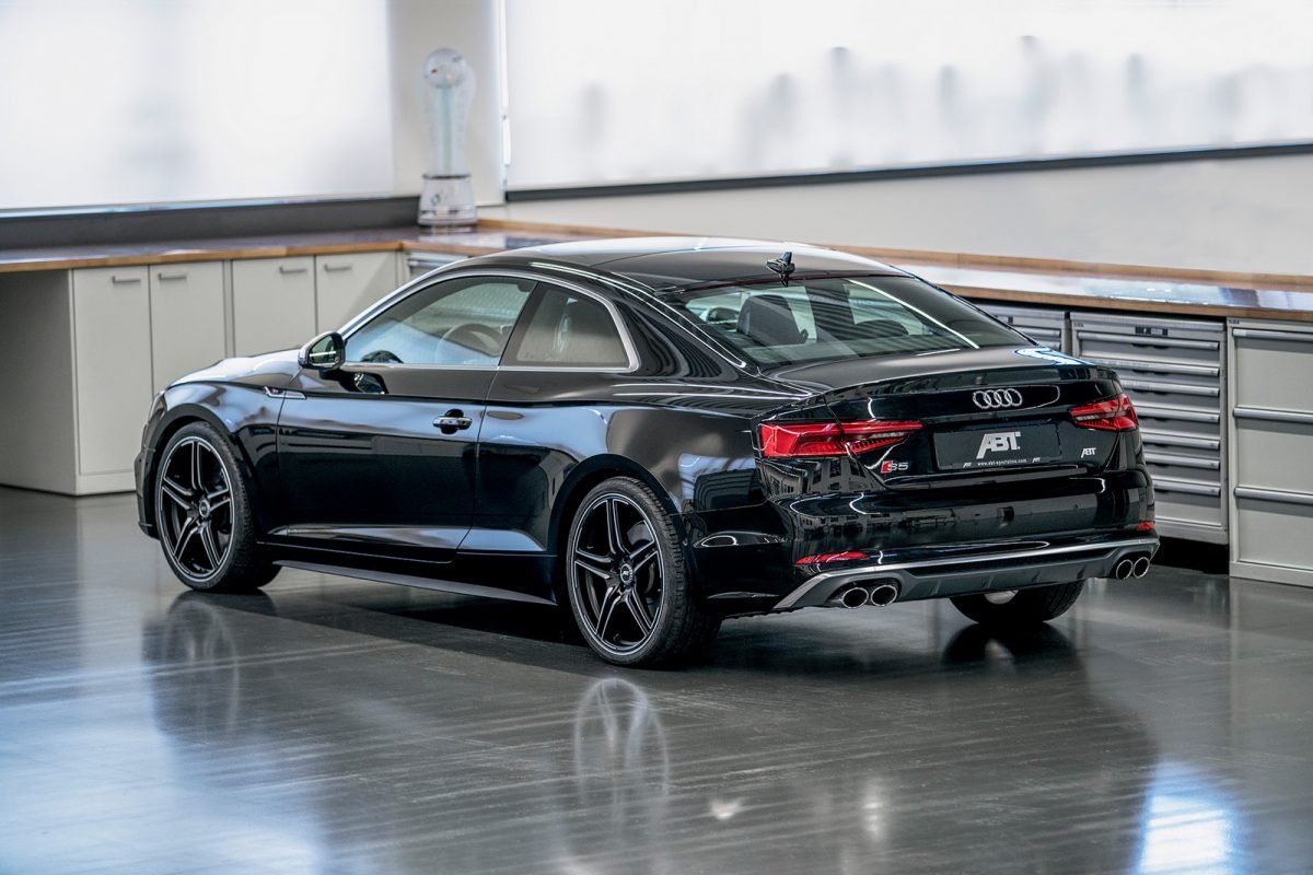 AUDI