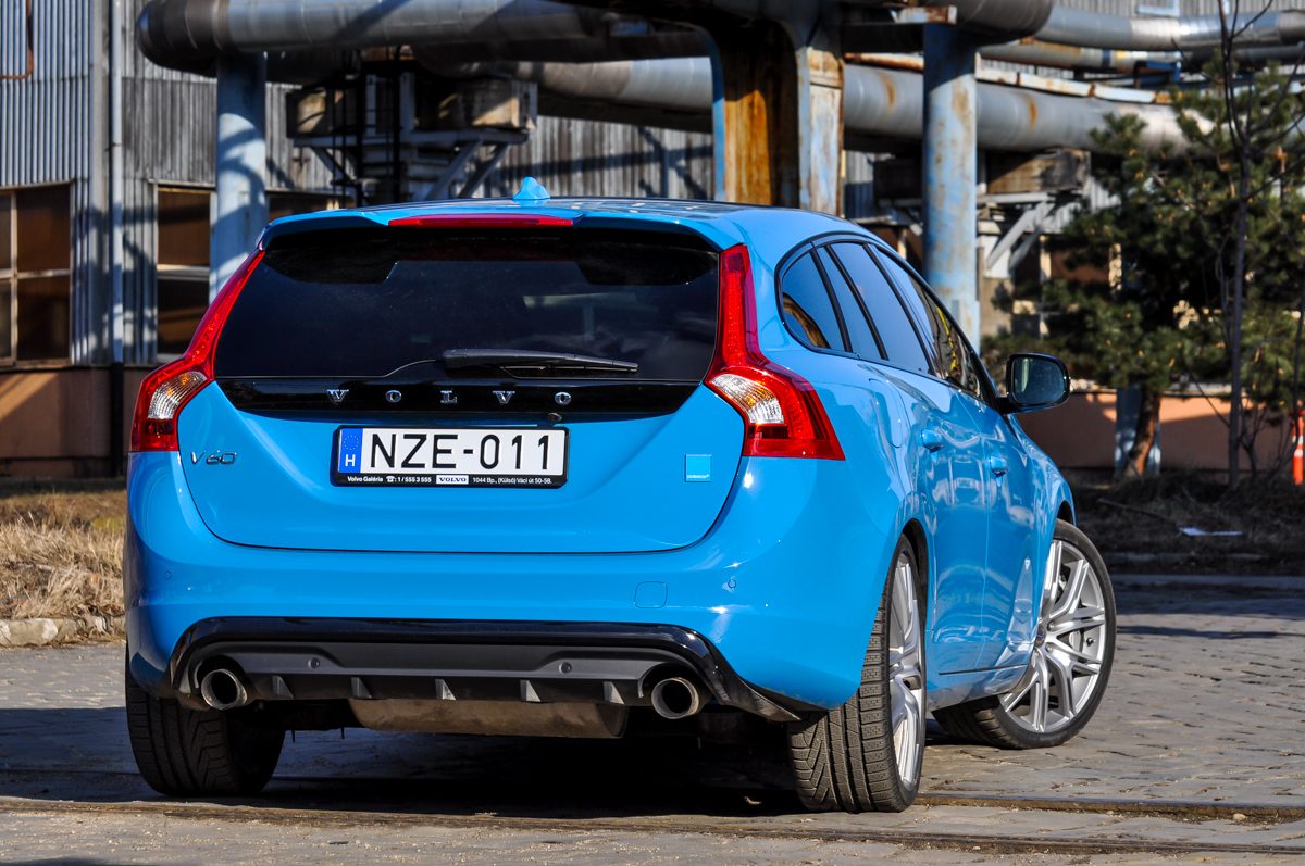 VOLVO V60