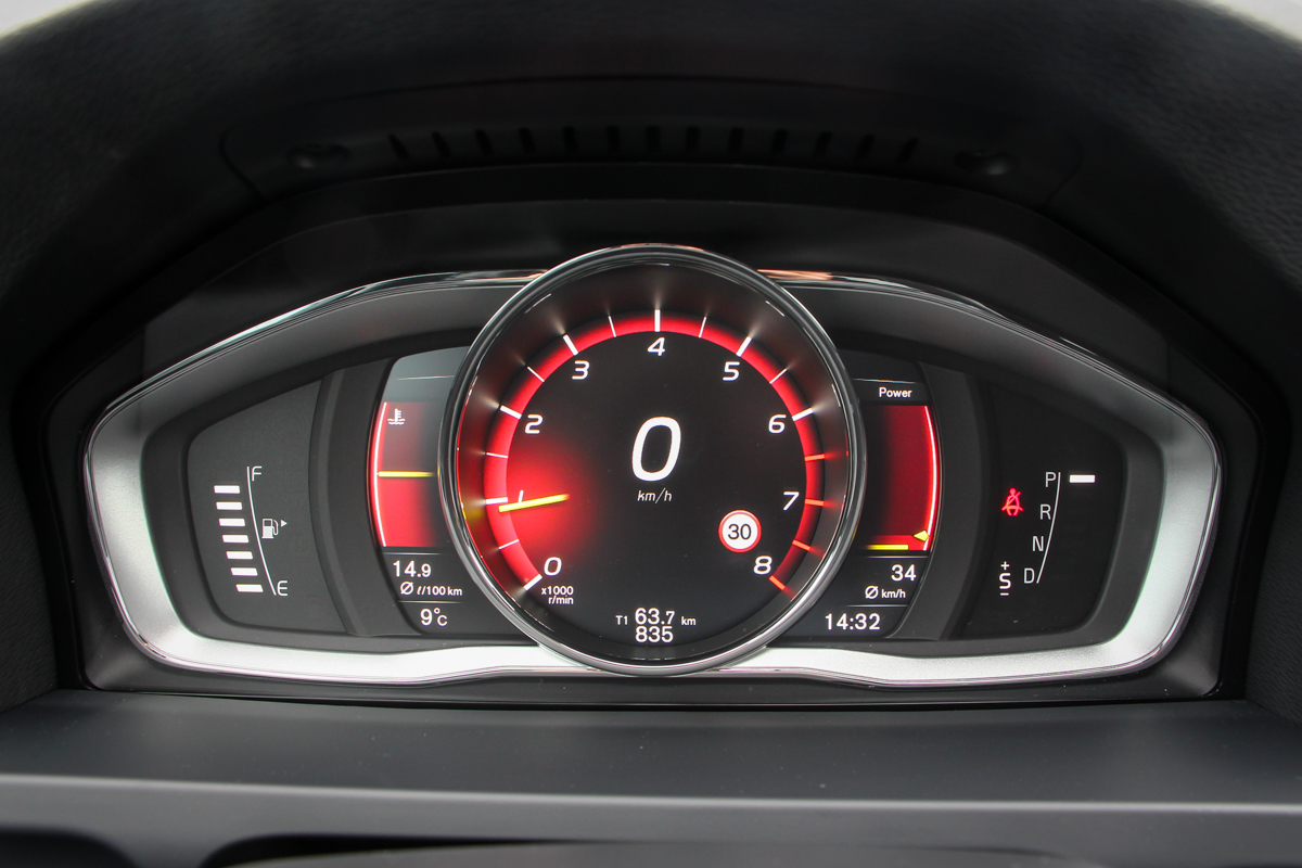 VOLVO V60
