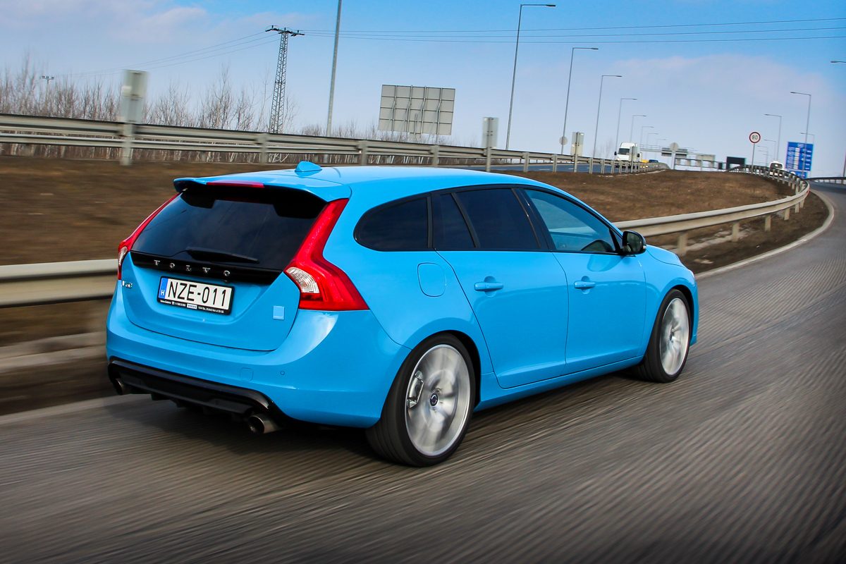 VOLVO V60