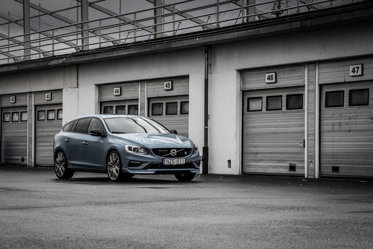 VOLVO V60