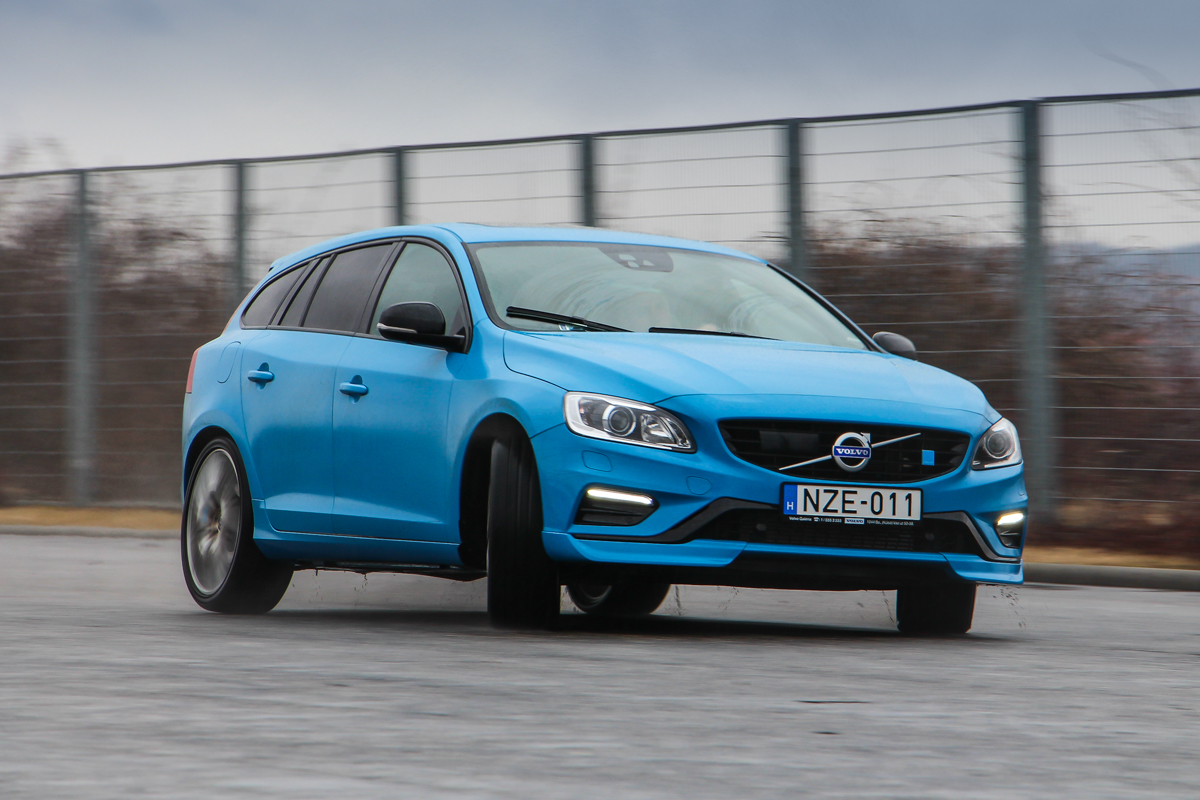 VOLVO V60