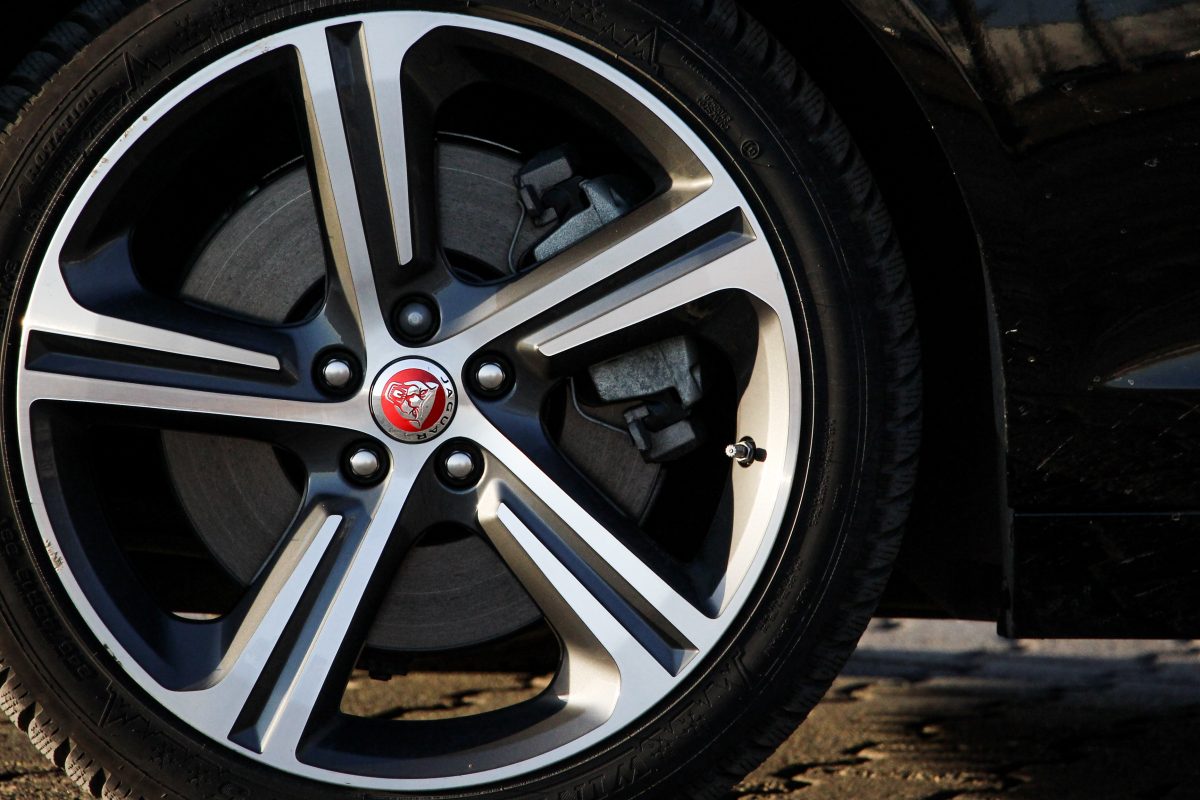 JAGUAR XF