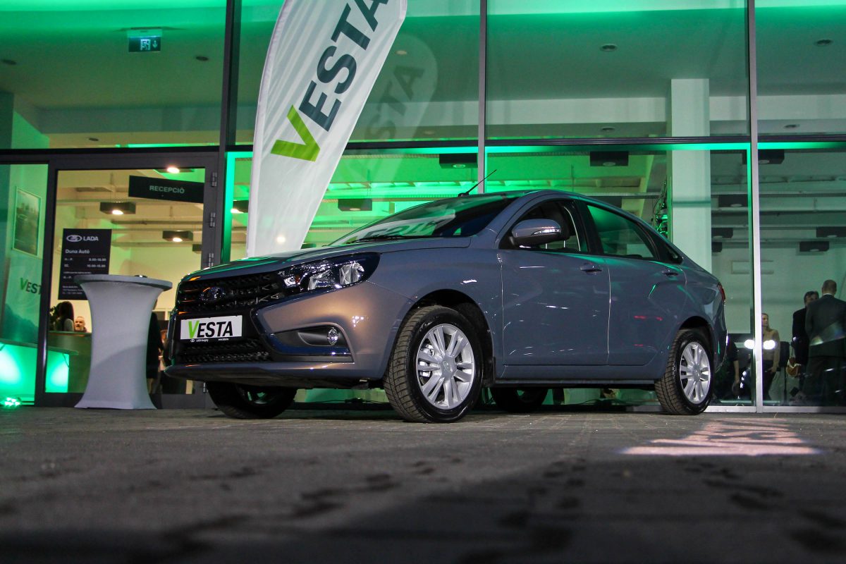 LADA