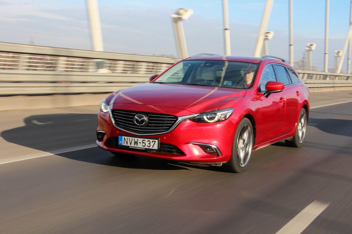 MAZDA 6