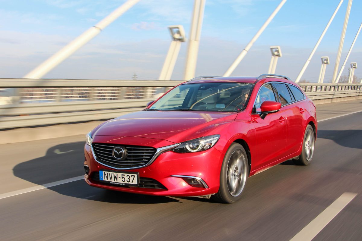 MAZDA 6