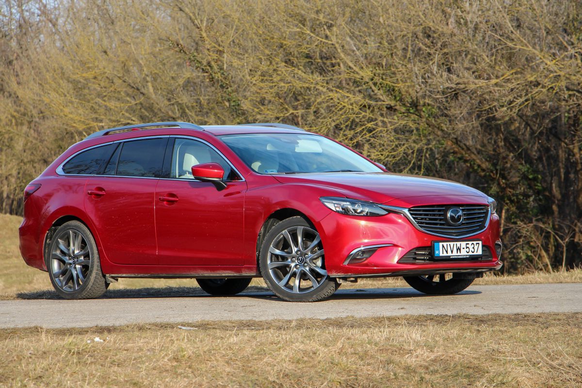 MAZDA 6