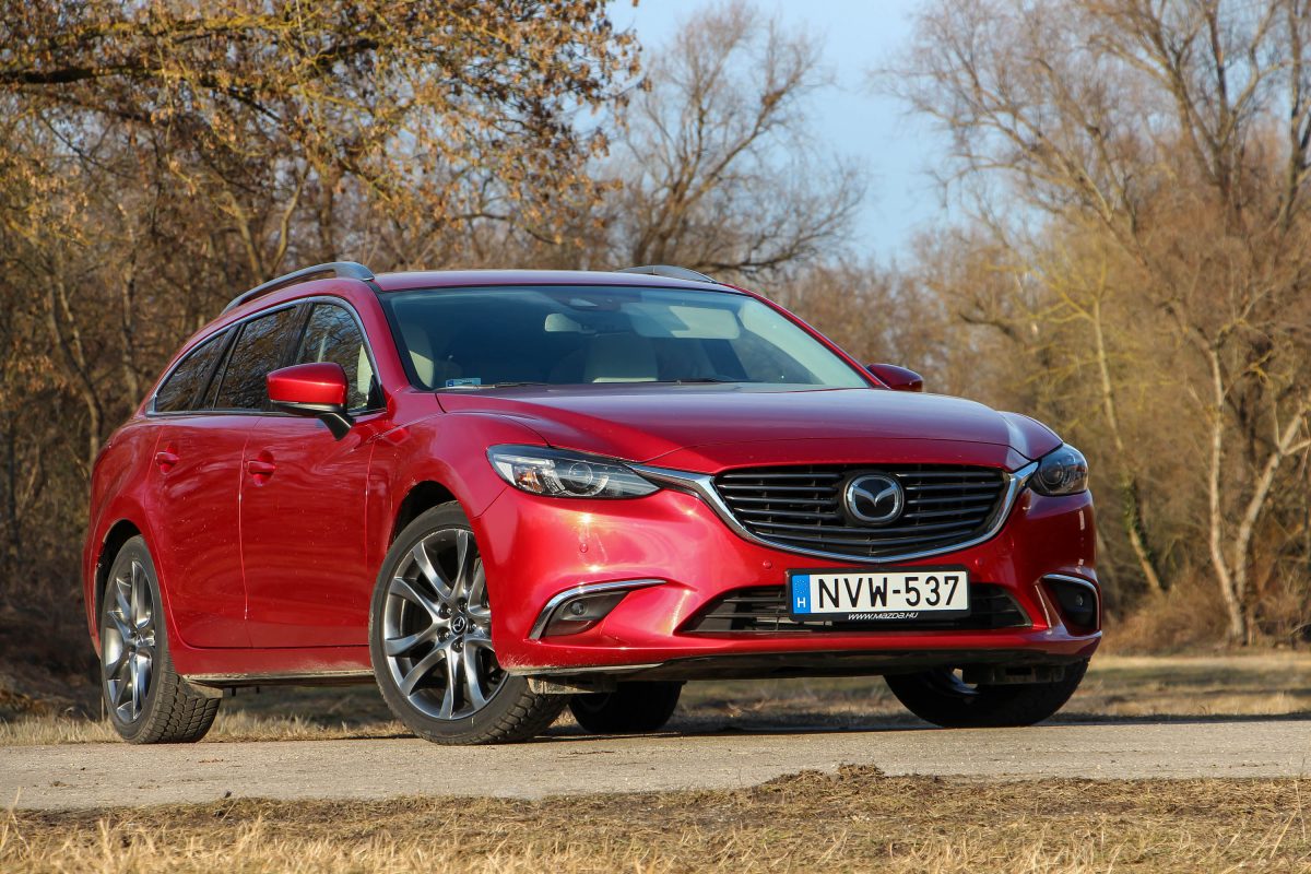 MAZDA 6