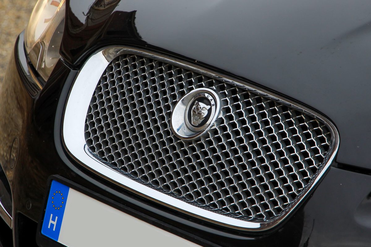 JAGUAR XF