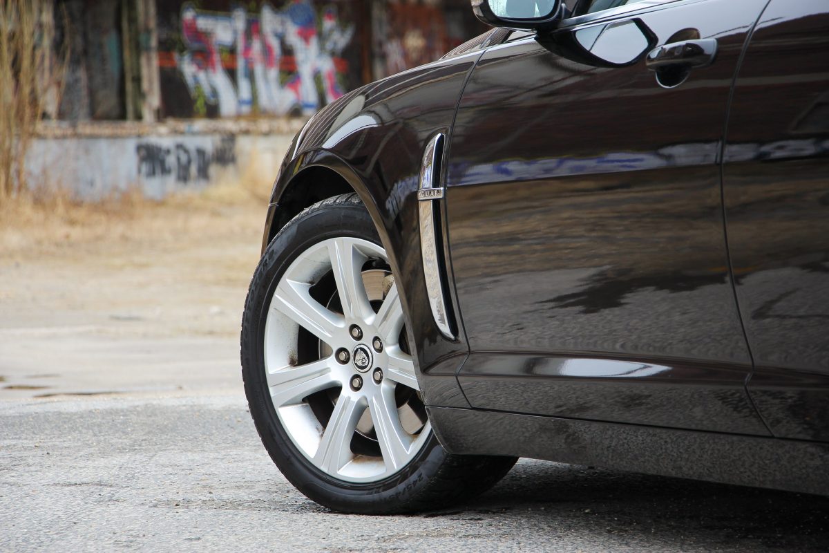 JAGUAR XF
