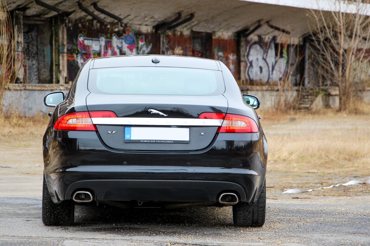 JAGUAR XF