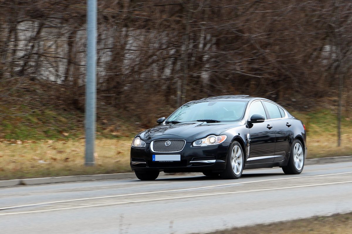 JAGUAR XF