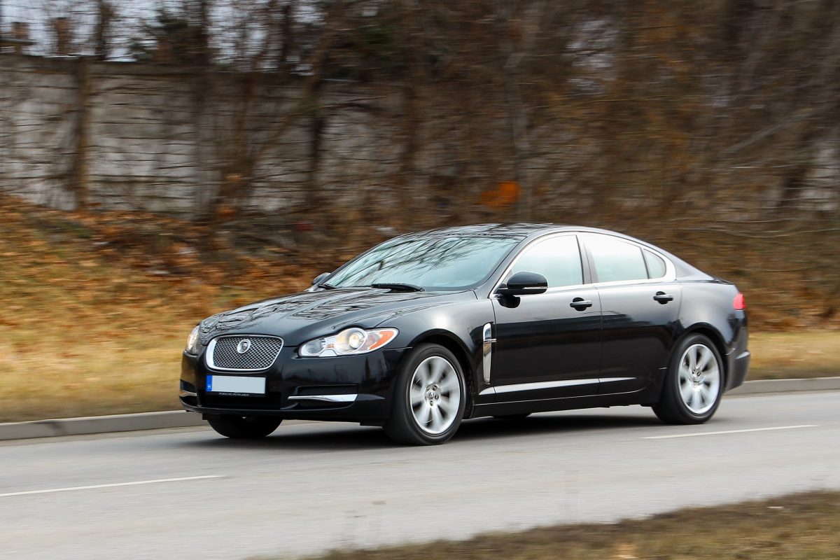 JAGUAR XF