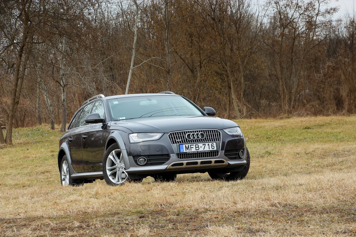 AUDI A4