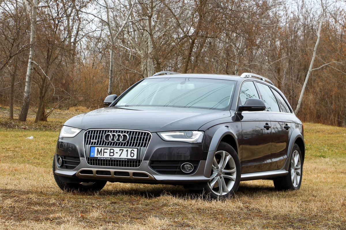 AUDI A4