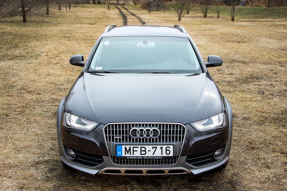 AUDI A4