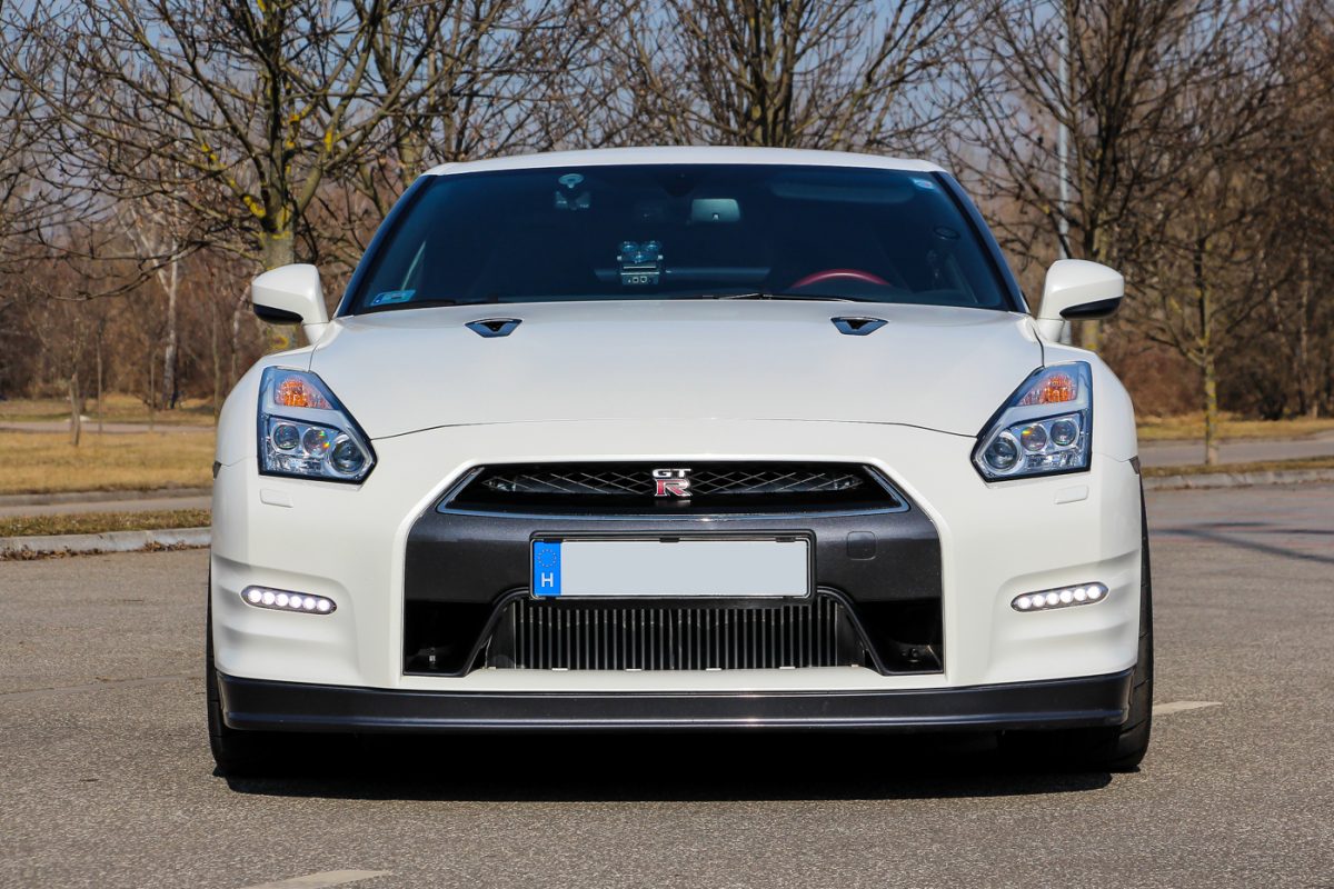 NISSAN GT-R