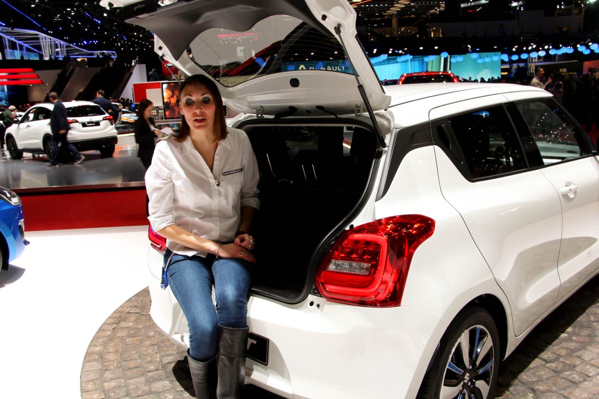 SUZUKI SWIFT