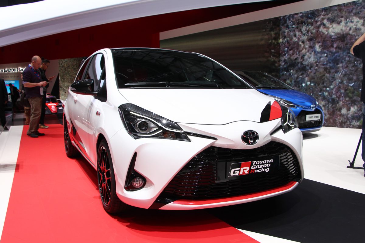 TOYOTA YARIS