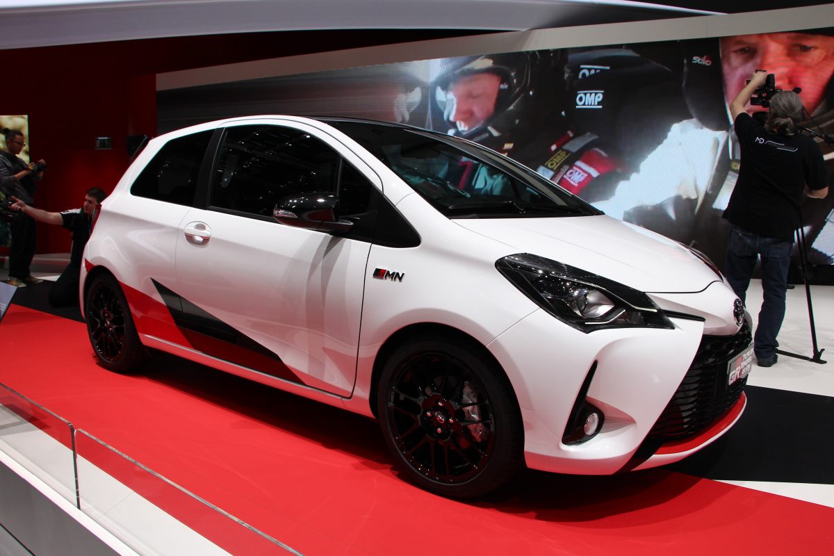 TOYOTA YARIS