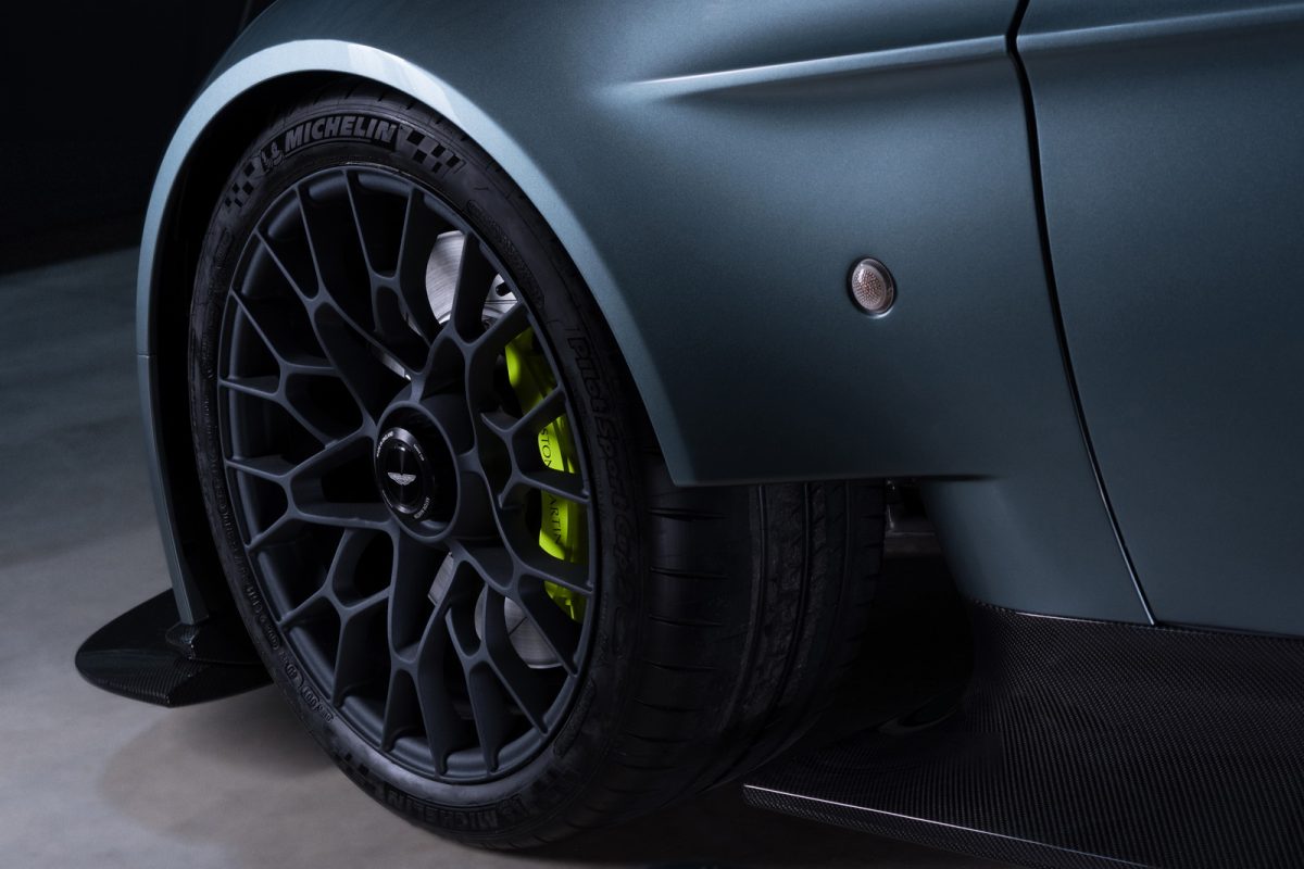 ASTON MARTIN