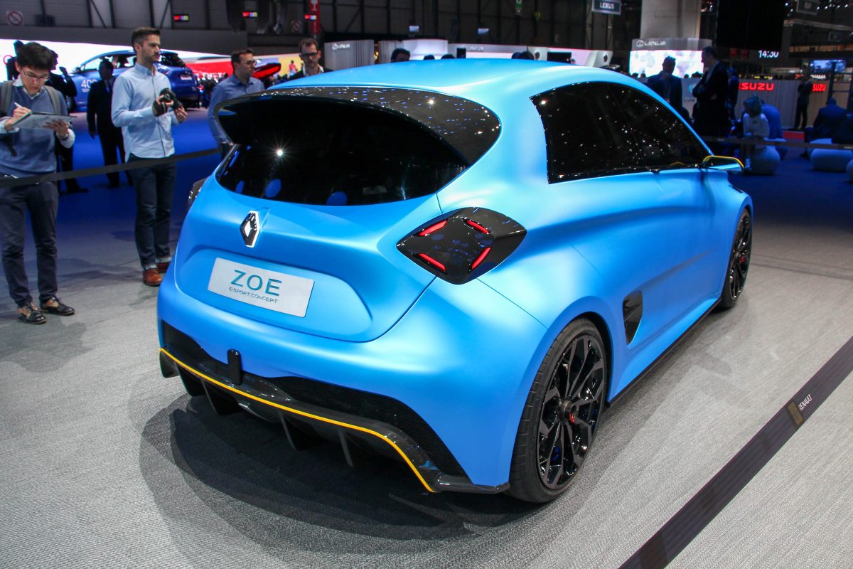 RENAULT