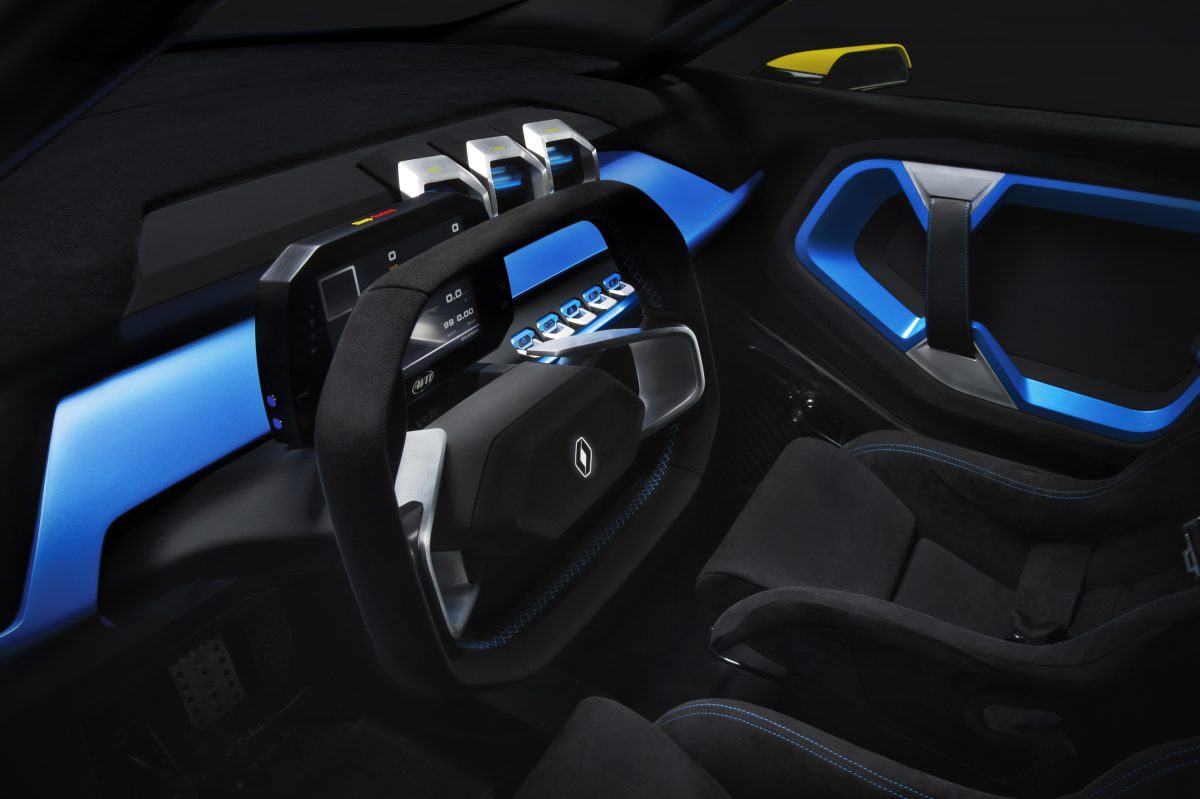 RENAULT